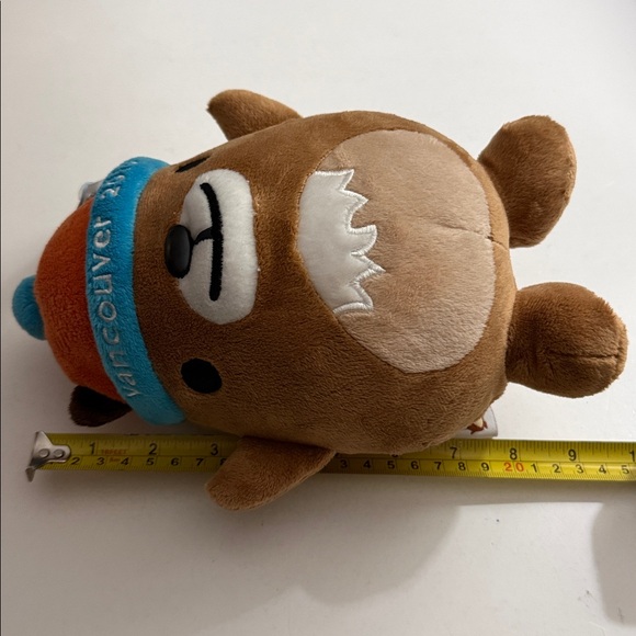 MUKMUK VANCOUVER OLYMPICS 2010 Plush Toy 9.5 INCHES - Picture 9 of 12
